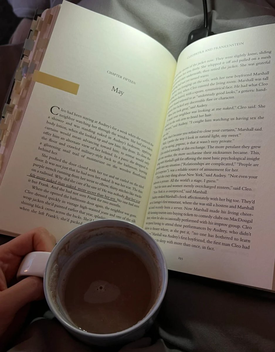🫶📷Sitting on the sofa reading a book and drinking hot chocolate is a gentle way to be with yourself📷 ☕️