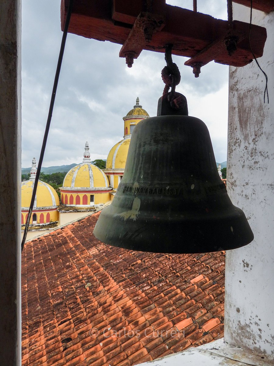 carlitox20's tweet photo. Las cinco cúpulas de San Juan Bautista de #Duaca #lara https://t.co/s5u8yHUooT