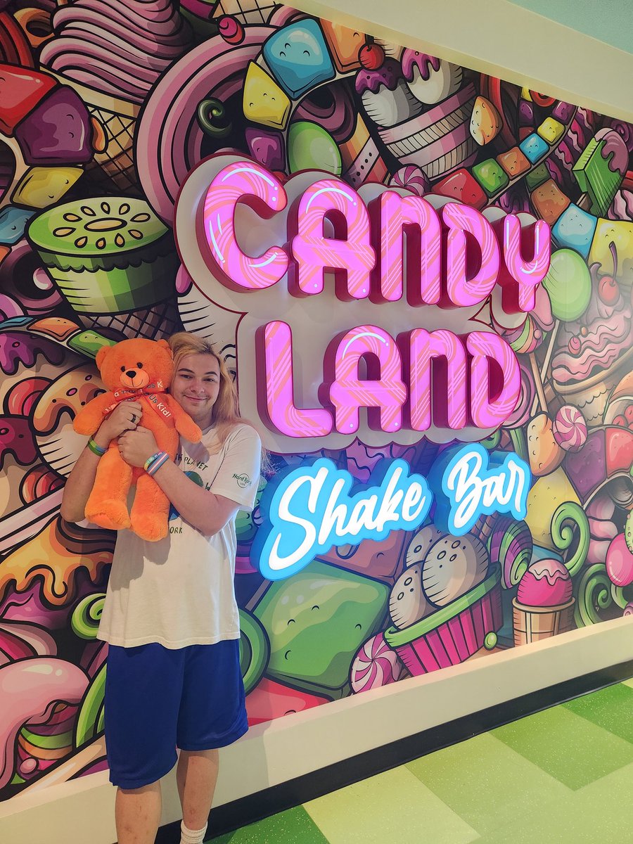Frostralia's tweet photo. The sweetest thing I ever did was be myself 🍬 🍫 🍭 there's no lollipop, candy bar, or gummy that tastes sweeter than hearing my true name being said or getting to wear a pretty dress. 
#TransWomen #TransWomenAreWomen #TransWomenAreValid #Transgender #Trans #Lgbt #Lgbtq #Lgbtqia https://t.co/O9l4TtGIdV