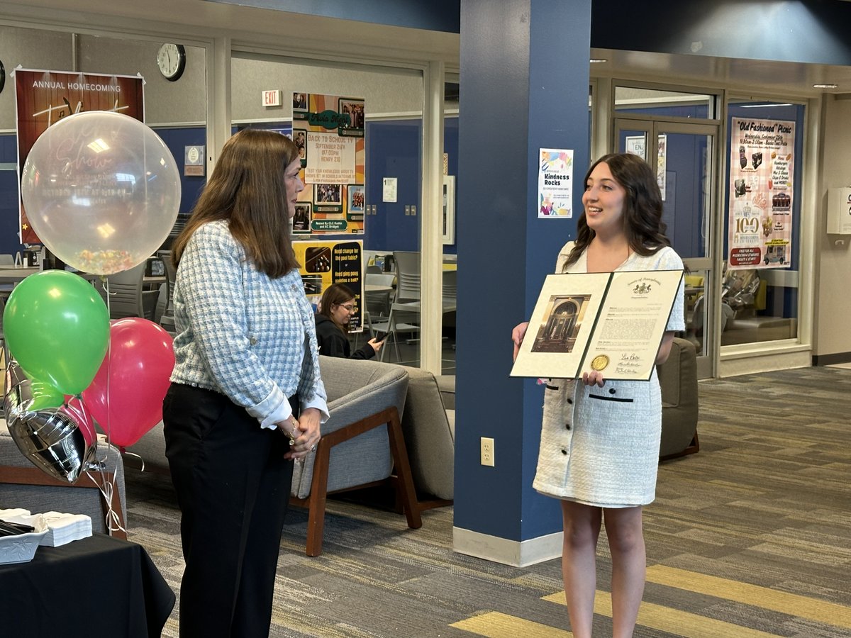 🎉 Today, we celebrate 100 years of Misericordia! 🙌 Thank you to <a href="/SenLisaBaker/">Senator Lisa Baker</a> for honoring us with a proclamation, and to our amazing alumni and friends for being part of this journey. Here’s to the next century of mercy and growth! 💙💛 #100YearsMU #MercyDay #BeMoreAtMU