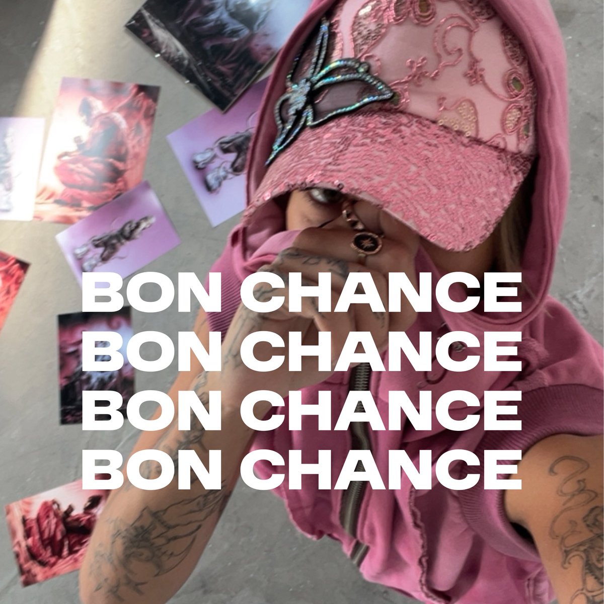 LES GAAARS CONCOURS SUR INSTA LEZGI GAGNE UN SHOOT + DES PRINTS + DES PIÈCES DE LA COLLECTION 

insta en biiiiiooooooo