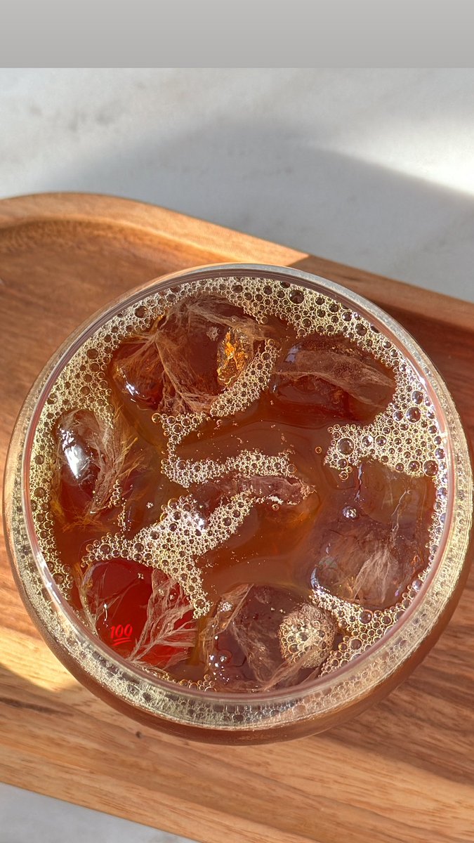 mer2i_x's tweet photo. ما جاء في جمال زوايا القهوة الرقيقة☕️🤎. https://t.co/b8cwmeqsNq