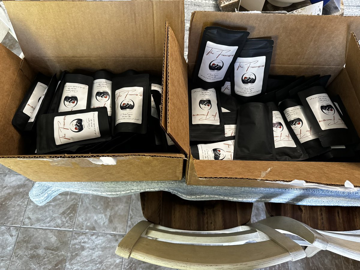 Custom wedding favor coffee has been delivered to the venue, luckily I’m also attending the wedding so more content coming soon!
