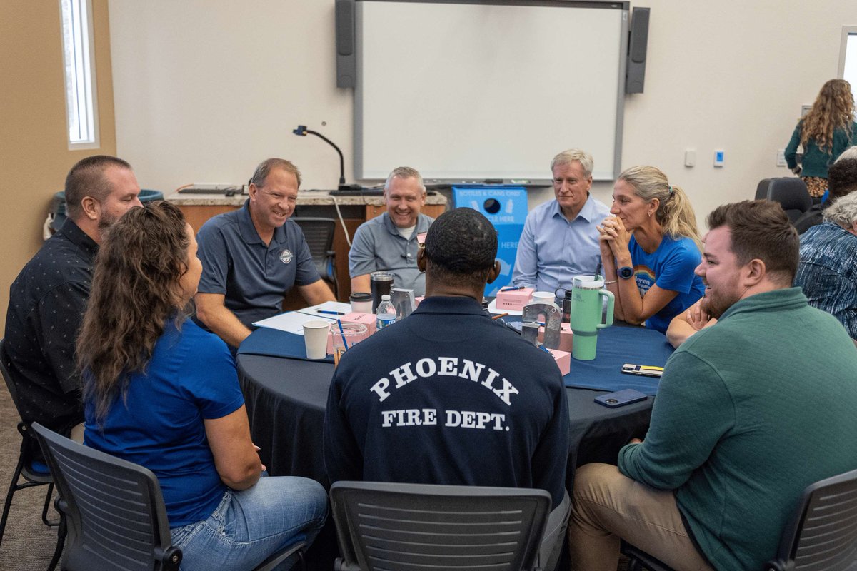 C.A.F.E. (Community and Family Engagement) events are all about bringing schools, families, and local organizations together to collaborate and strengthen our community. Last week, we hosted an incredible event, focusing on ways to make QCUSD an even better place. 🍎✨  #QCLeads