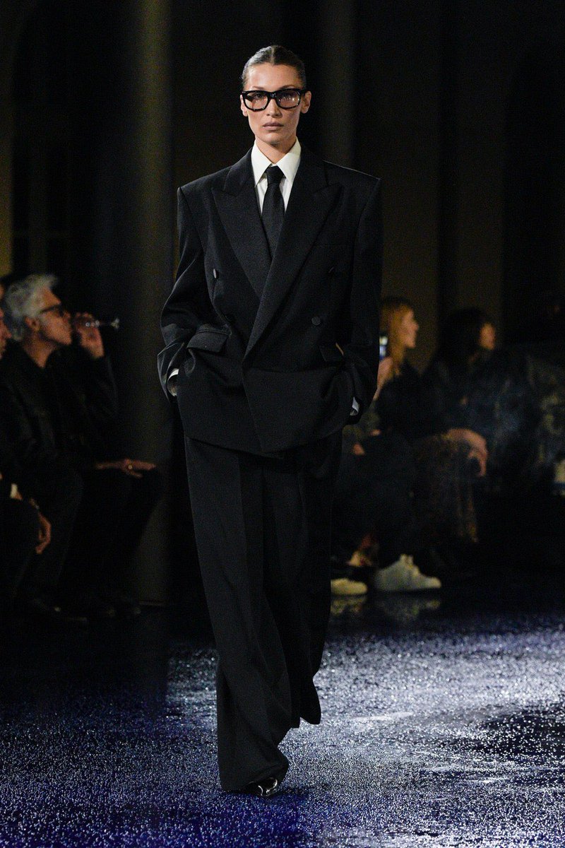 Bella in Saint Laurent 😍