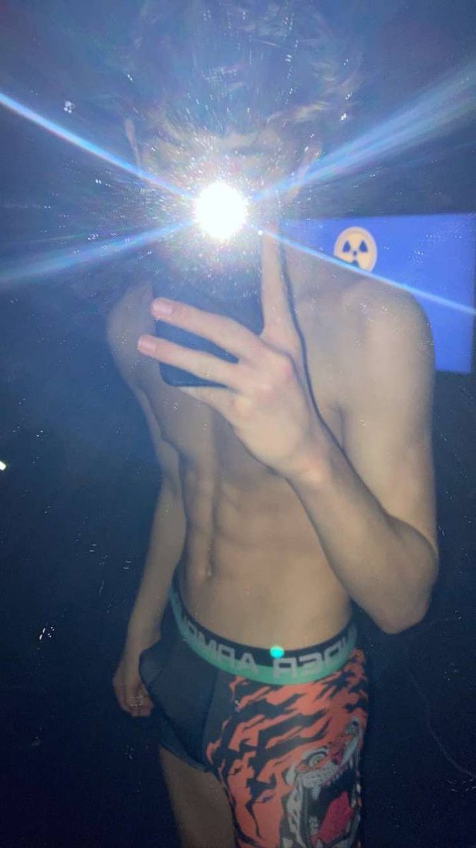 menbaited's tweet photo. 🔥 RT https://t.co/qomZJBVcuH