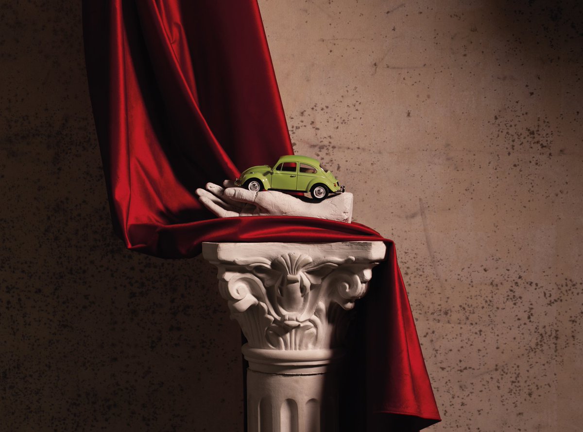 📢💫😍 Aquest divendres, 27 de setembre a 20:00 h estrenem nou espectacle EL DARRER VIATGE
Text premi Lluís Solà Sala 2023
Inspirat en fets reals: Un home condueix tres setmanes amb el seu marit mort al seient del costat.
Entrades:
teatrecirvianum.cat/esdeveniment/e…
#Torelló #Osona #Teatre