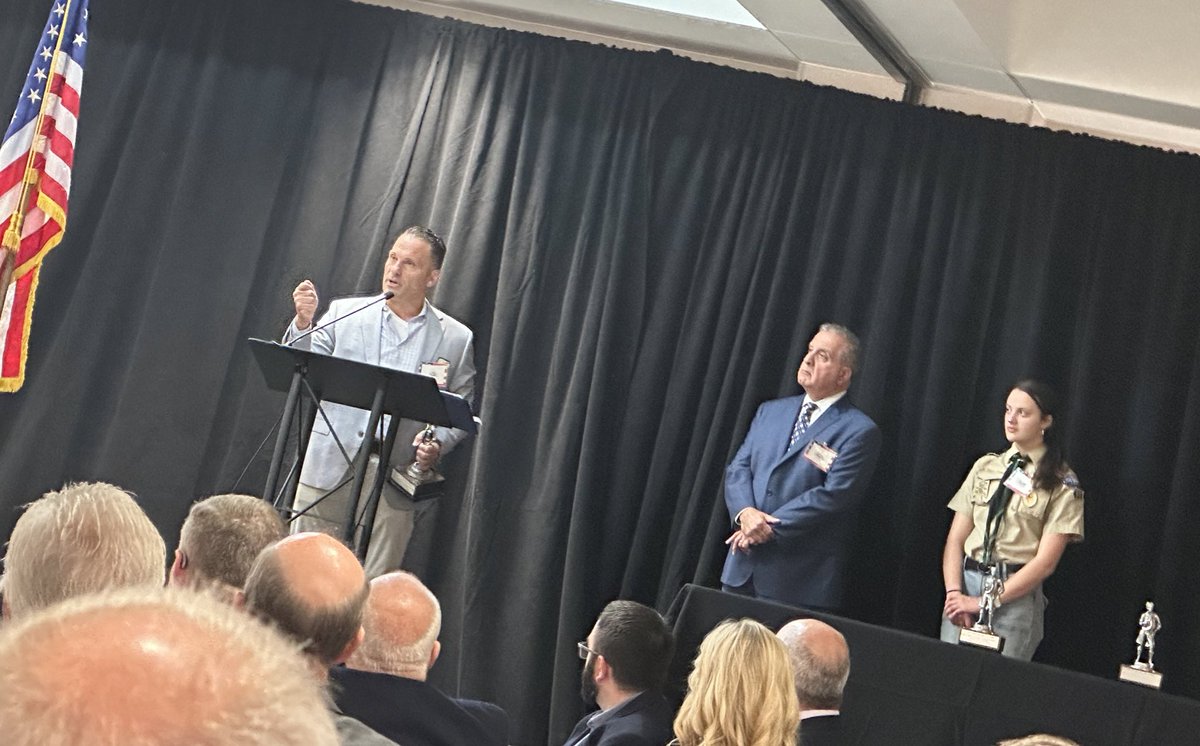 JudyMBurke's tweet image. Congratulations Joe Farro @Tuscan_Kitchen for winning the #GoodScout award today! Inspiring story of #entrepreneurship #persistence 
@middlesex_cc @PrezPhil @patrickecook