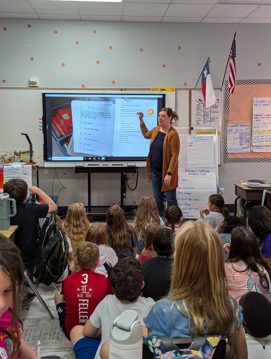 PGE_CougarCubs's tweet photo. Students identify strongly collected text evidence to support thinking with the ECR structure. Mrs. Jacobson models learning and Ss are super engaged! #WIG #critcalthinkers #accountabletalk @MrsJacobsonPGE https://t.co/zaCOcC7Pxp