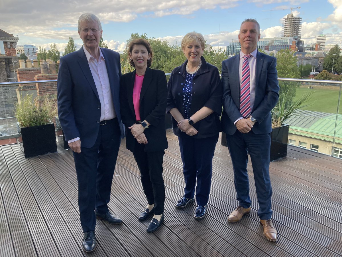 Minister Heather Humphries a champion of rural Ireland and local post offices meeting postmasters today confirming her support for continued government investment in post offices the ❤️heartbeat of local communities