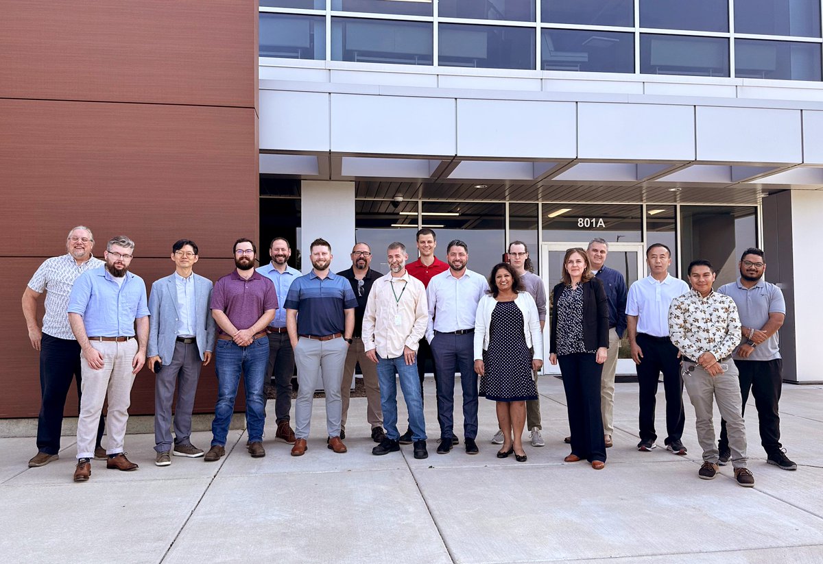 Last week, members from the EEC Ops and Engineering teams had the opportunity to visit <a href="/dextermag/">Dexter Magnetic Tech</a> for a Tech Summit. The group's collaboration focused on design, processes, and best practices in order to further delight the customers of Magnetic Holdings. hubs.la/Q02R02050