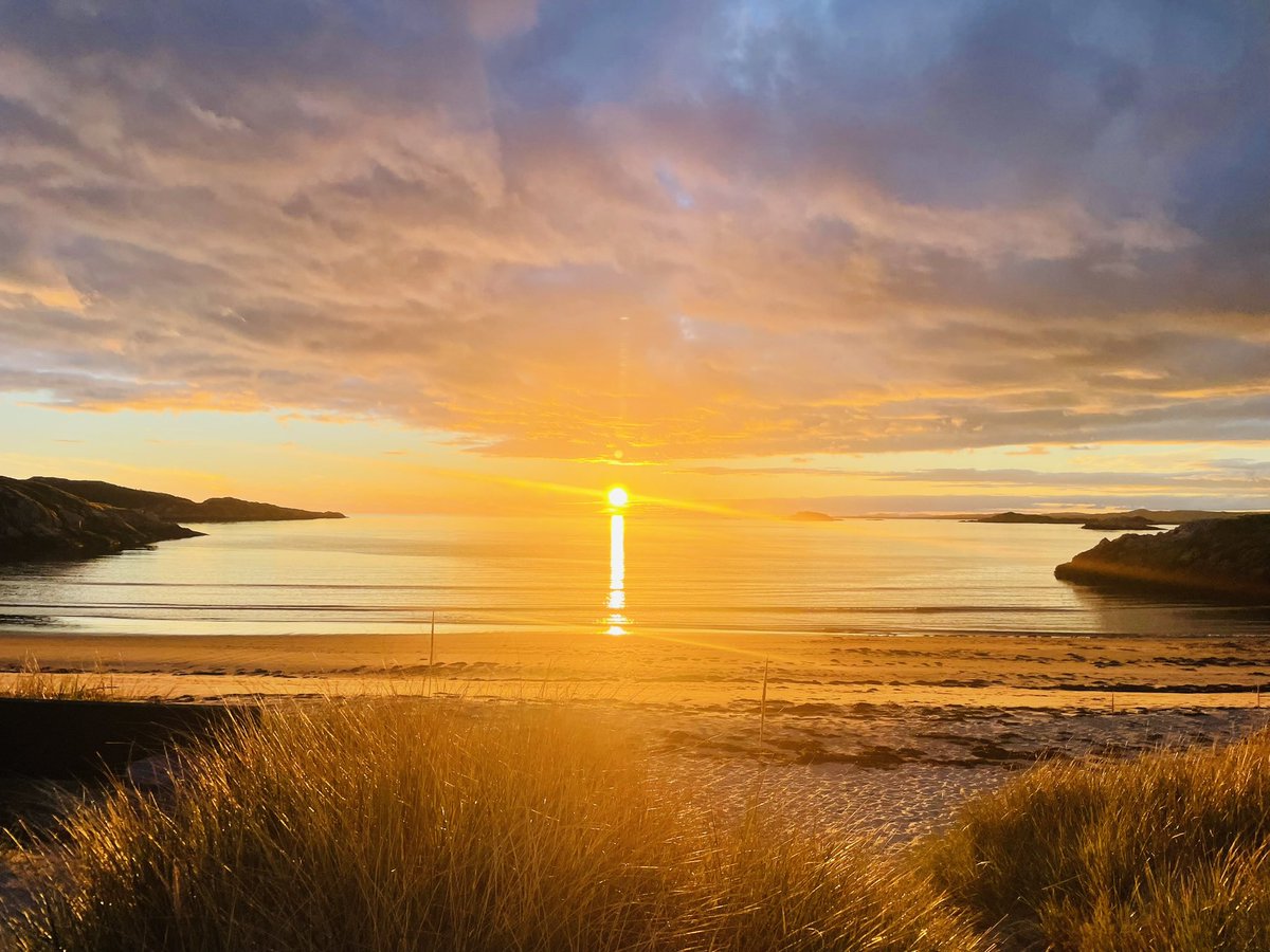 valene_roach's tweet image. The evenings are shorter but no less beautiful 🧡 #SandbanksProvincialPark #Burgeo @NL_Discovery @NL_Tourism @EddieSheerr