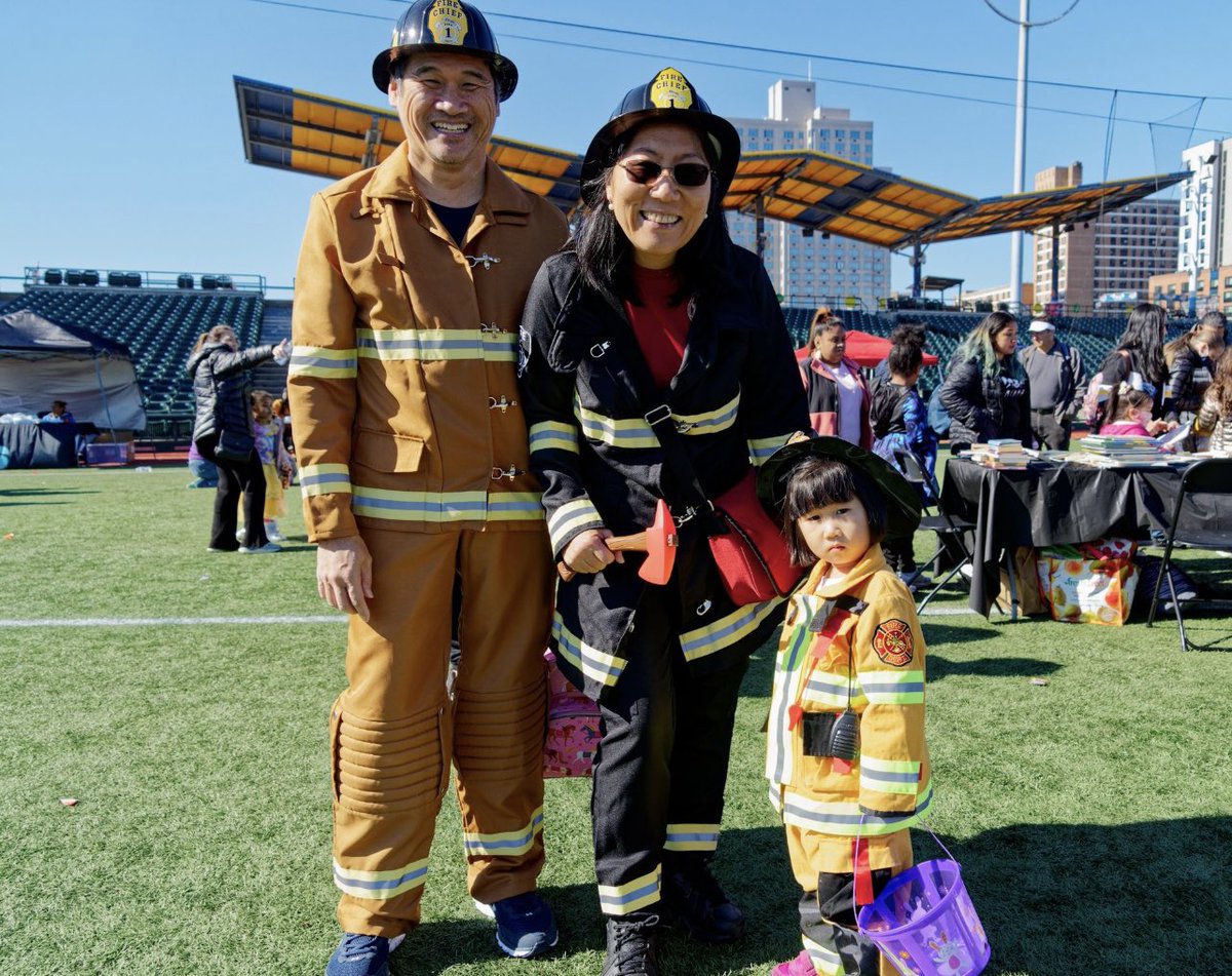 SAVE THE DATE 🎃
The #AllianceForConeyIsland will be hosting the 14th Annual Children’s Halloween Festival and Parade on Saturday, Oct 26th from 11a-2p at the <a href="/ConeyAmp/">Coney Island Amphitheater</a> 
More details to follow soon 👻

#coneyisland