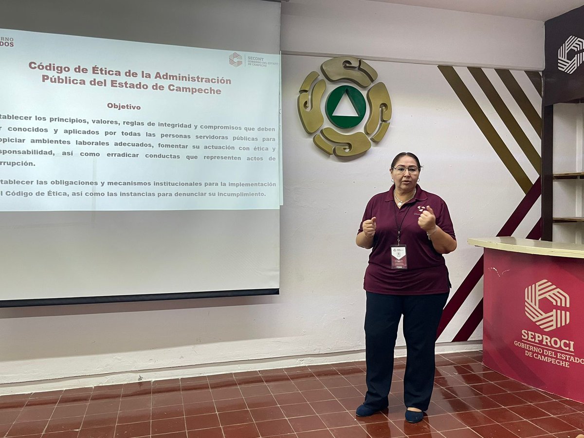 SABGCampeche's tweet photo. A través de la Plática “El Código de Ética” se promueven los valores, principios, reglas de integridad y compromisos que debe observarse en el desempeño de las actividades de las y los servidores públicos de la @SEPROCICAMP.
@LaydaSansores
#CampecheGobiernoDeTodos https://t.co/MNG4WK2LvG