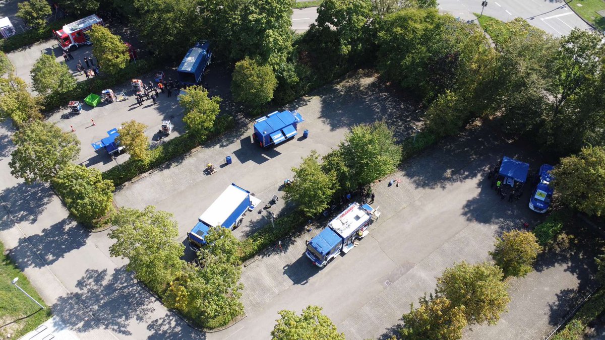 ffwlorch's tweet photo. Ausbildungstag Truppmann Teil 2 in Schwaebisch Gmuend

Weitere Infos und Bilder unter https://t.co/zczBljF8xL https://t.co/3VGT87AvzQ