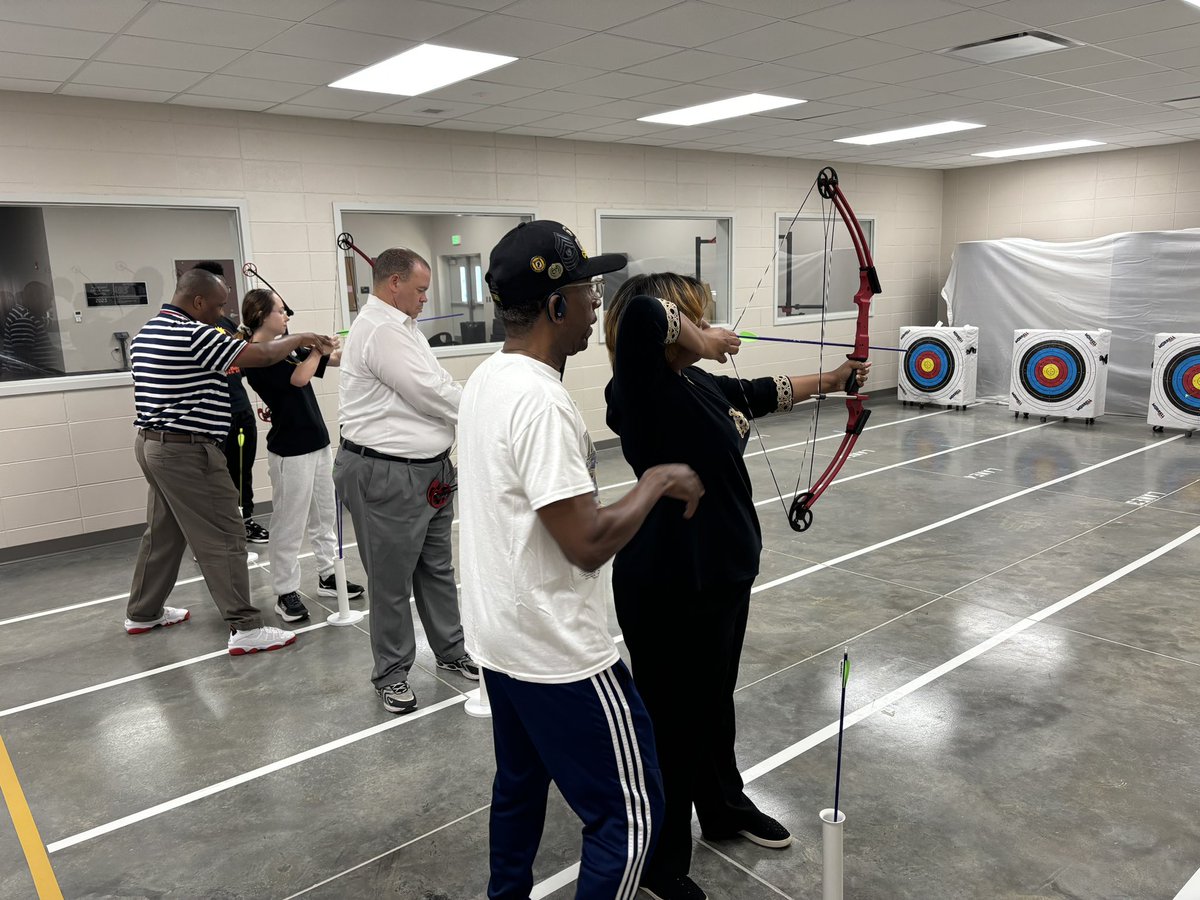 CW4 (Retired) Eugene Murphy (@cw4_ret) on Twitter photo Spartans BN! Today was an introduction to Archery. Special thanks to CSM (Ret) Bryant, <a href="/jwatkins/">Justin Watkins</a>, Ms. Ramsay, & Coach Hicks for taking time out interact with the cadets. <a href="/pghs_spartans/">Pleasant Grove High</a> <a href="/JEFCOCareerTech/">JEFCOED Career Tech</a> <a href="/lauradware/">Laura Ware, Ed.D.</a> <a href="/OnecentFord/">Penny Ford</a> <a href="/jwatkins97/">Jarvis Watkins</a> <a href="/creativeeducato/">Dr. Kameka Cottrell</a> <a href="/creativeeducato/">Dr. Kameka Cottrell</a> Spartans BN! Today was an introduction to Archery. Special thanks to CSM (Ret) Bryant, <a href="/jwatkins/">Justin Watkins</a>, Ms. Ramsay, & Coach Hicks for taking time out interact with the cadets. <a href="/pghs_spartans/">Pleasant Grove High</a> <a href="/JEFCOCareerTech/">JEFCOED Career Tech</a> <a href="/lauradware/">Laura Ware, Ed.D.</a> <a href="/OnecentFord/">Penny Ford</a> <a href="/jwatkins97/">Jarvis Watkins</a> <a href="/creativeeducato/">Dr. Kameka Cottrell</a> <a href="/creativeeducato/">Dr. Kameka Cottrell</a>