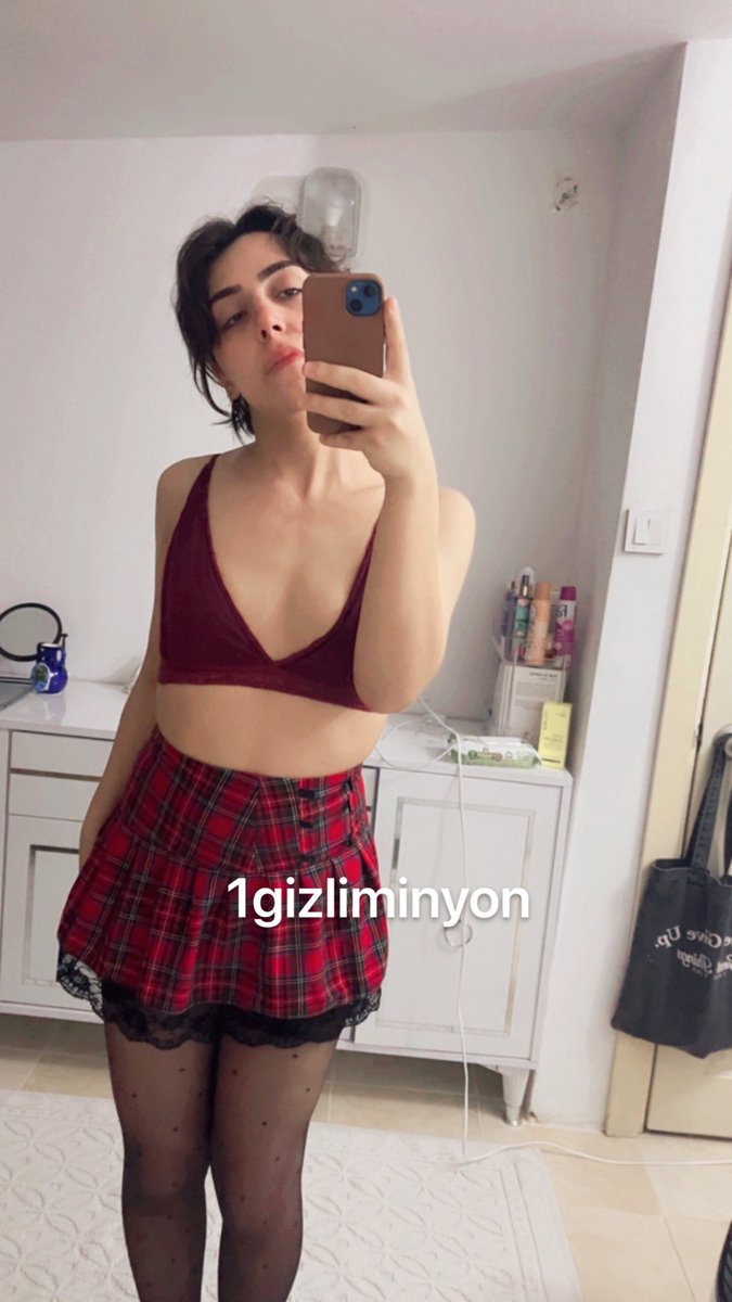 Femboy seven bence rt yapar 🥰💋