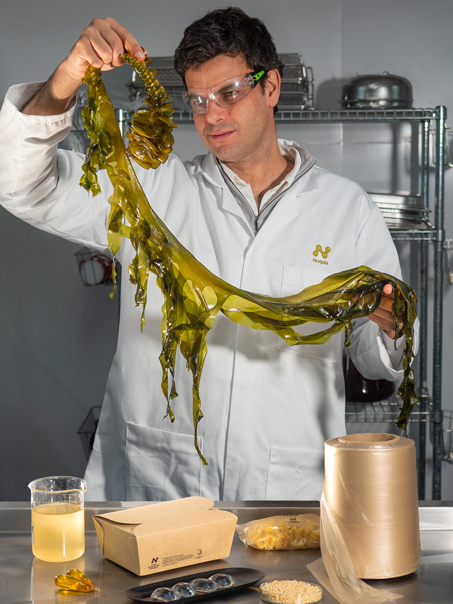 Exciting news! 🌍 Notpla has secured $25M+ in Series A+ funding to scale our seaweed-based solutions and replace 100M single-use plastics annually in the next 2 years. 🚀

Find out more about it here: notpla.com/magazine-posts… 

#Notpla #SustainablePackaging #Seaweed