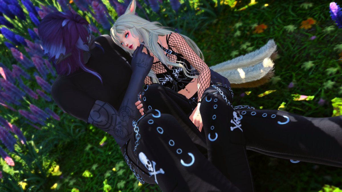 "Together with you is my favorite place to be"💜

#GPOSER #ffxivgpose #FFXIVScreenshot