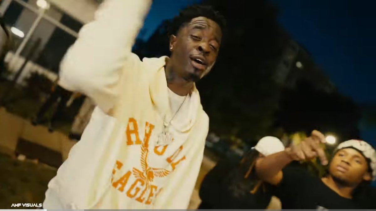 [Video] Leek Muney - "Campbell In A Scat" dlvr.it/TDdpsj