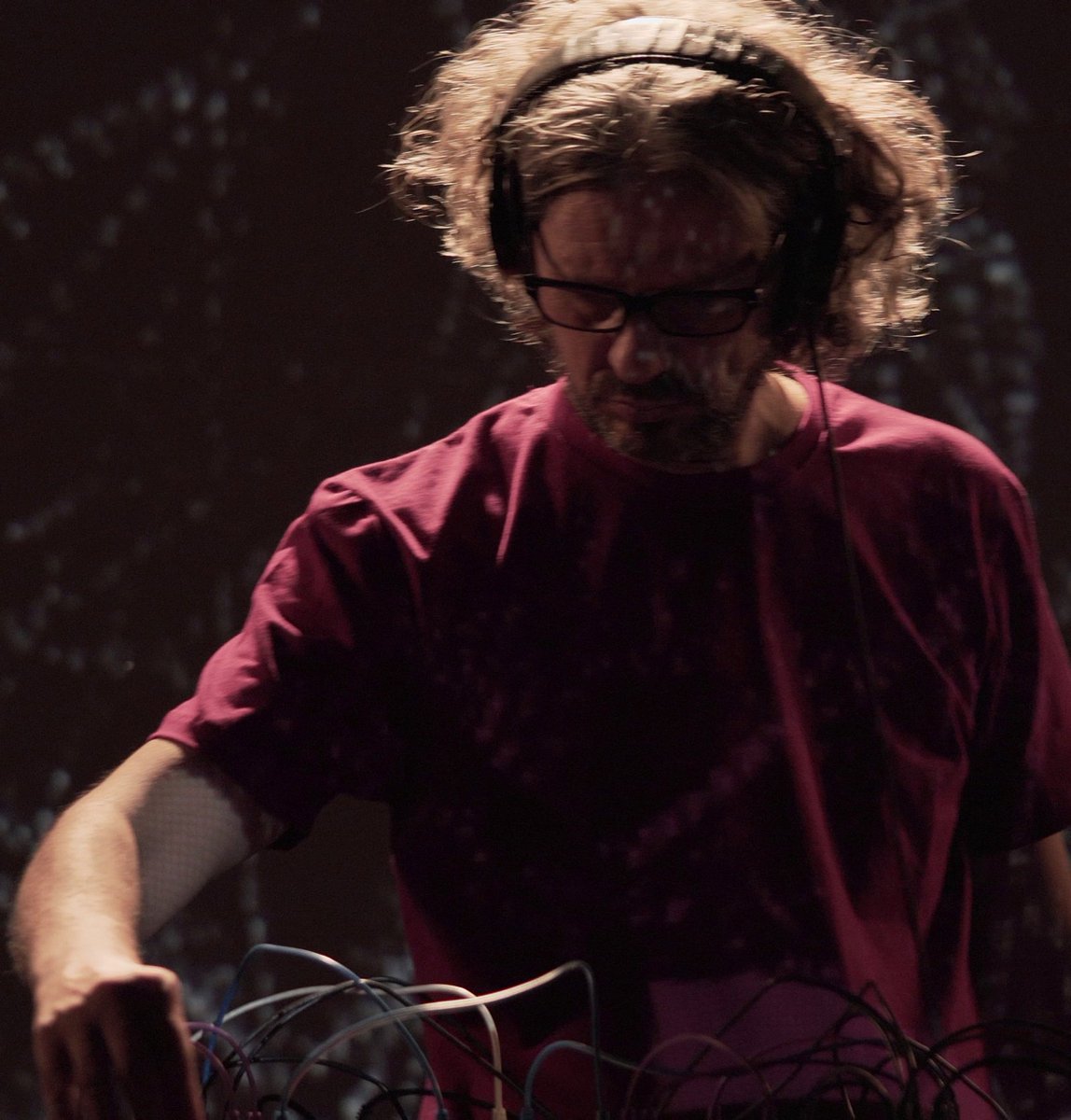 unexCoder's tweet image. _hypercubx es un audiovisual electrónico desarrollado entre 2023 y 2024. El domingo 6 de octubre se estrena en CABA en el querido @espacio.panorama Luego viene una serie de conciertos en España, Francia, Países Bajos, Alemania, Austria y Rep. Checa
#algorithm #avantgarde