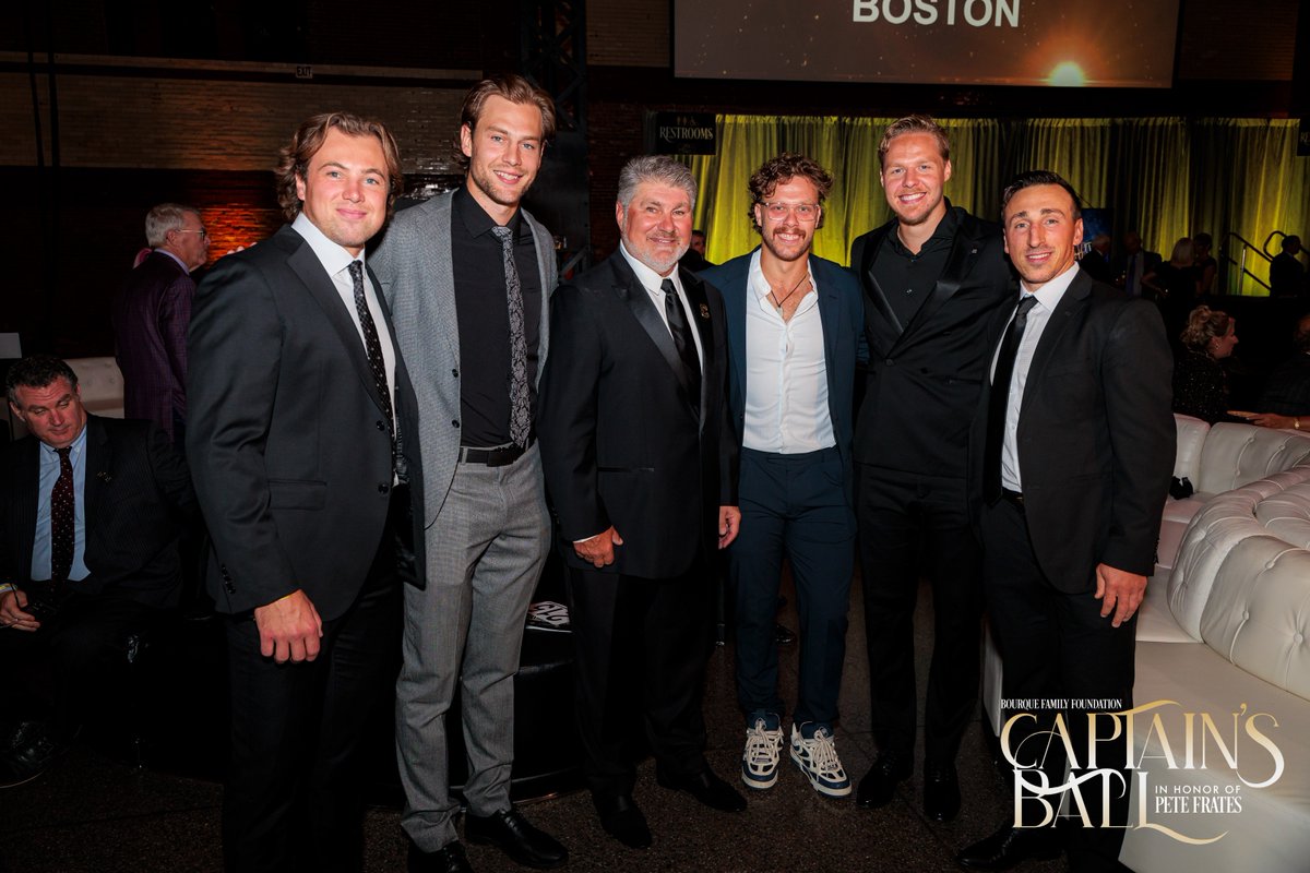 Ray Bourque tweet media