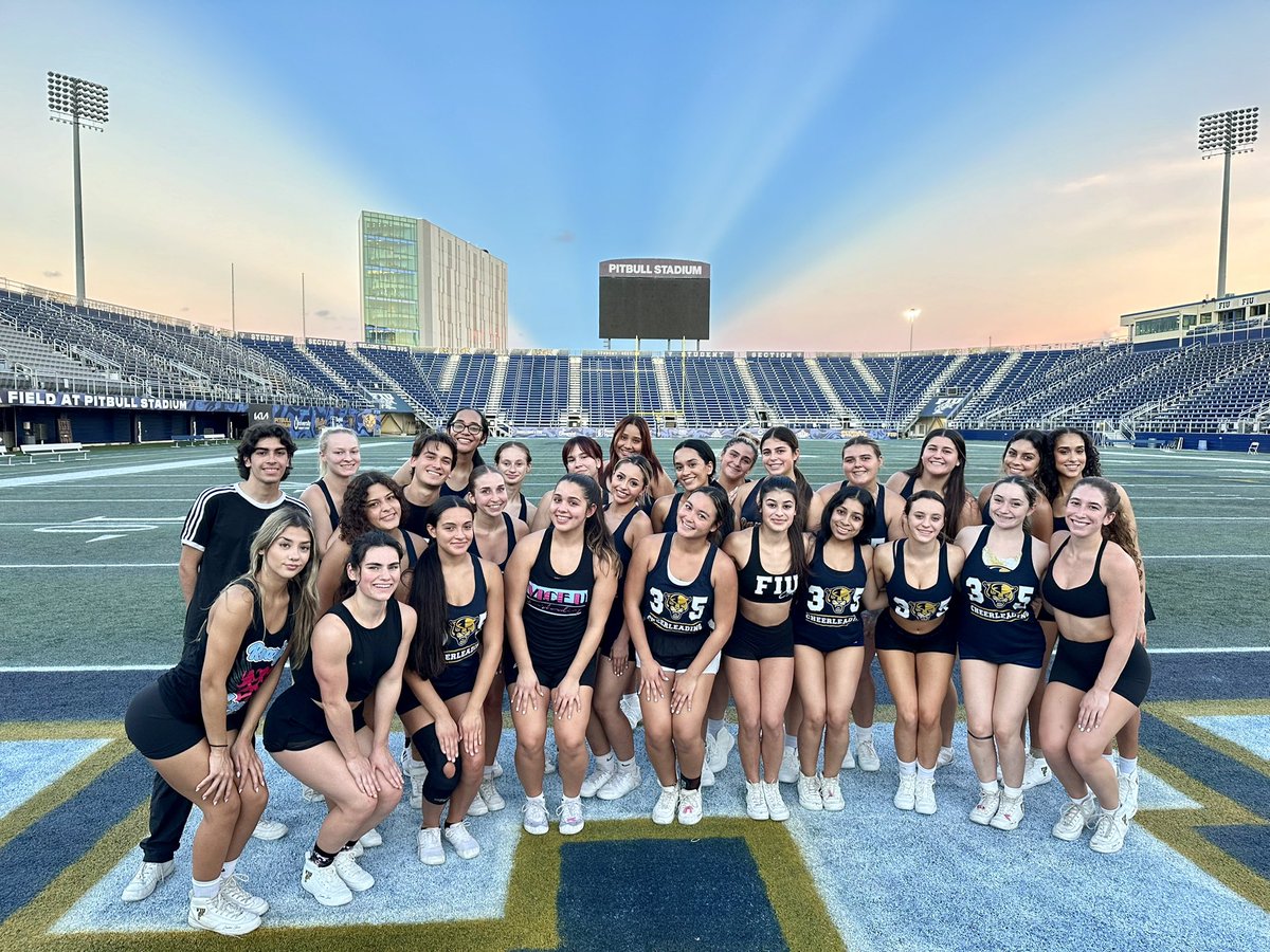 FIU Cheerleaders tweet media