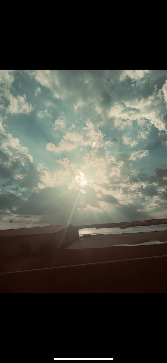 Sunsets are my fave! 🫶🏼🫶🏼
