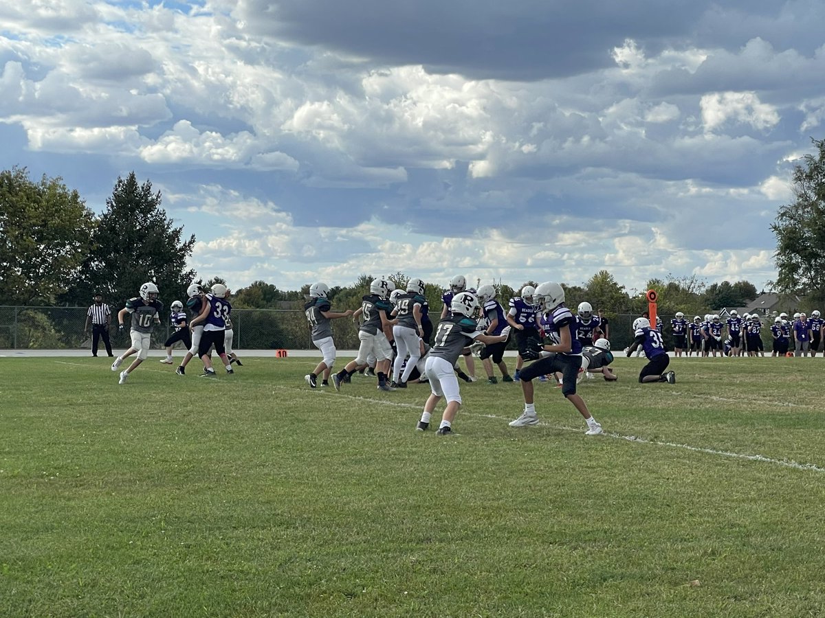 BMSActivities's tweet photo. Bulldogs are up 6-0! Let’s go, boys! https://t.co/kTFd2yumfG