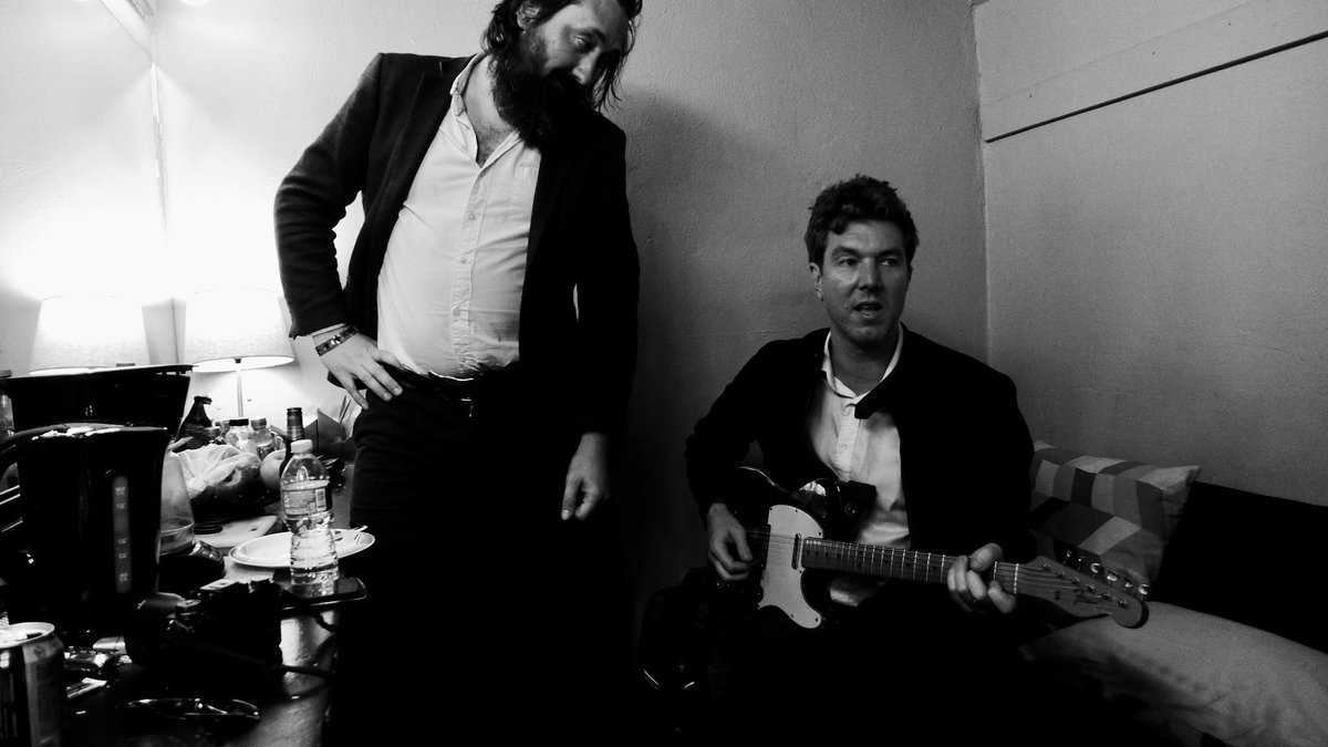 looking forward to our show at Forest Hills in NY with our good friends <a href="/idlesband/">I D L E S</a> on Friday. Tickets available at fanlink.tv/TW-TOUR

📸: <a href="/WaltRMartin/">Walter Martin</a>