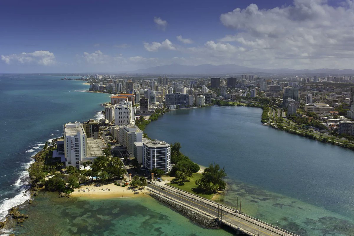 13 states have a smaller population than #PuertoRico. These states have 20 representatives and 26 senators. 3.2 million citizen have nothing.

Wyoming, Vermont, Alaska, North Dakota, South Dakota, Delaware, Rhode Island, Montana, Maine, New Hampshire, Hawaii, West Virginia, Idaho