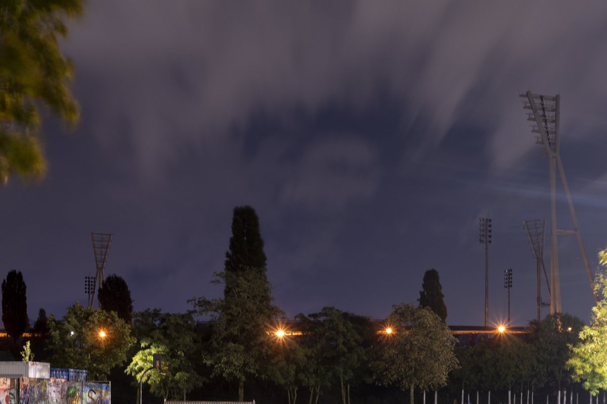stefandraschan's tweet photo. #friedrichludwigjahnsportpark #cantianstadion #rettetdasfriedrichluwigjahnstadion #savejahnsportpark #stefanevers @stefanevers #stefandraschan #photography #contemporaryart #berlin #mauerpark #prenzlauerberg #photooftheday https://t.co/alsKLcoV8S