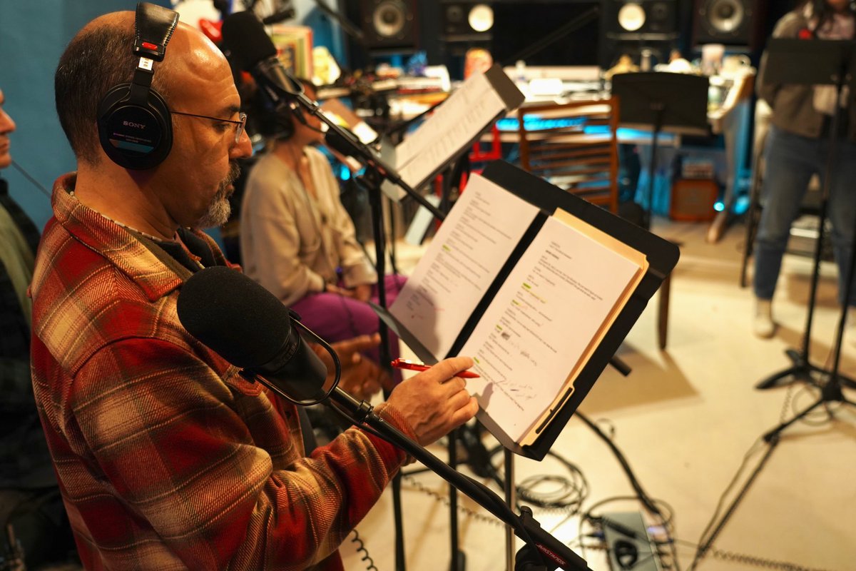 And that’s a wrap for Season 4 of Coco’s Barrio! 🥳🎙️

Enjoy these BTS shots taken earlier this year of the recording sessions with our amazingly talented cast! 

Season 4 of Coco’s Barrio begins streaming Sunday September 29th! ✨