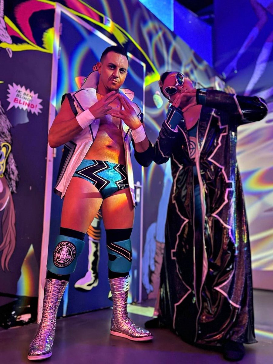 MaxStGiovanni's tweet photo. โLightspeedโ Leon and โMoonshotโ Max taking over @pwhwrestling !!! ๐๐ฏ๐ณ๐ฑ
#StGiovanniBrothers #AceOfSpaceAcademy https://t.co/ESjfcqOYQK