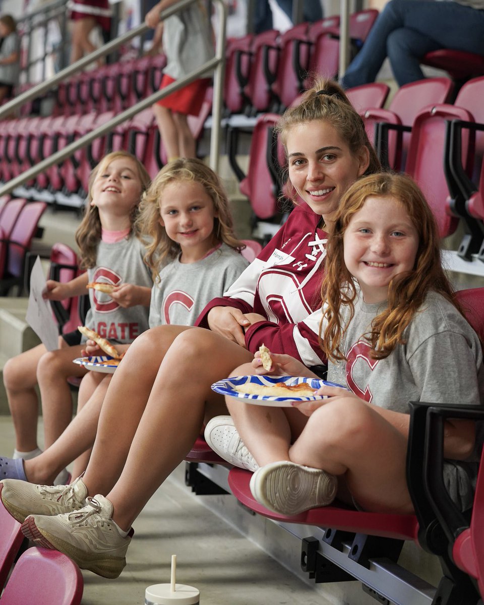 ColgateWIH's tweet photo. What a fun time at our Rising Raiders kickoff event!

We can’t wait to spend all season with our new friends helping to inspire the next generation of female hockey players 🙌

#GoGate | #WePlayFree https://t.co/ult6LctmoK