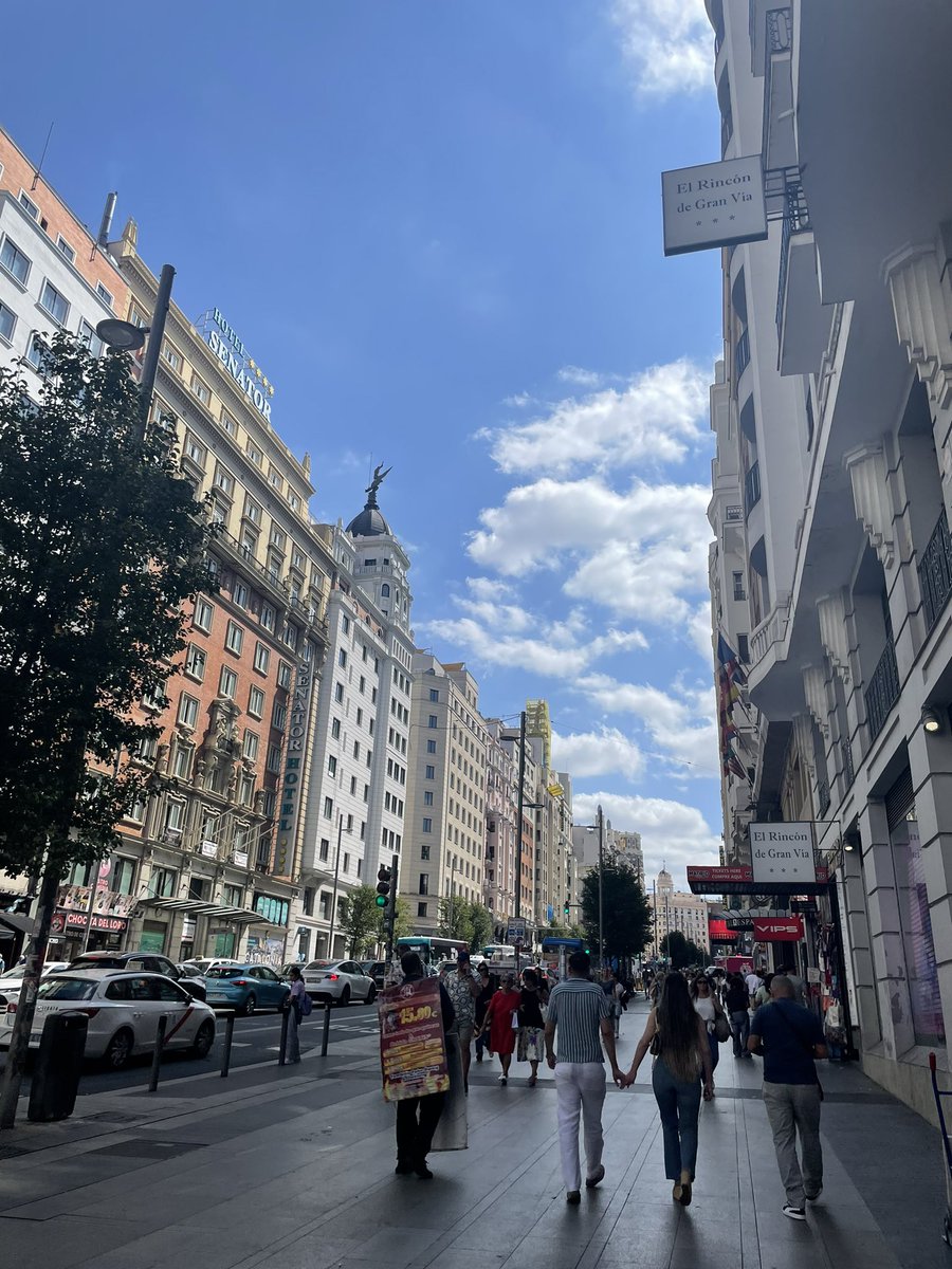 Ankoo0913's tweet photo. En Madrid 🇪🇸 https://t.co/XU1JrhDfLx