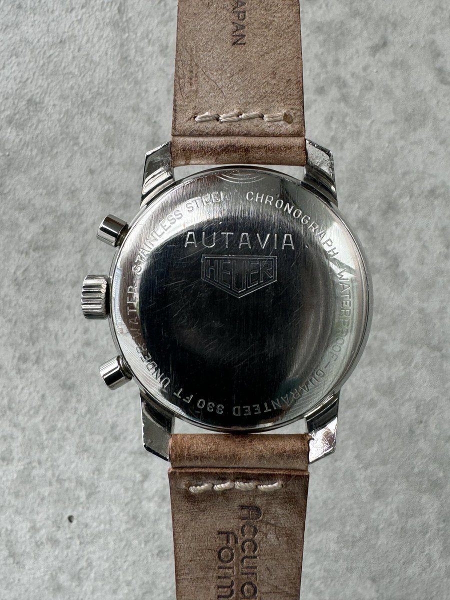 xsO3OrwmhjDFlXJ's tweet image. おはようございます☁️

いきなり秋の気候ですね🍂

枯れたヴィンテージクロノグラフあげときます⛳️

#autavia #heuer #valjoux72