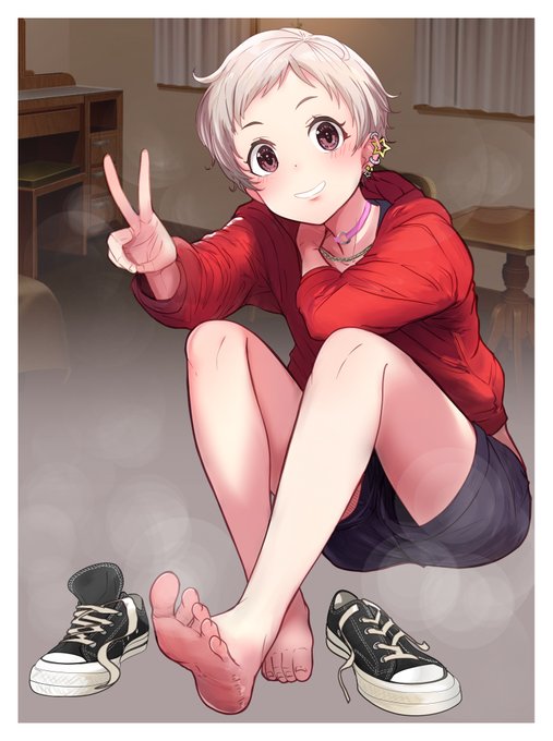 【ご依頼】仙崎絵麻さん
コンバース履いてもらいました。 