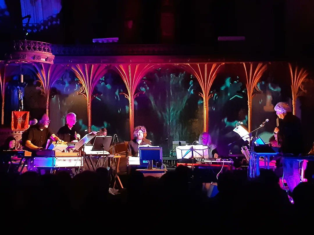 angela_slaven's tweet image. 🎶Moogie Wonderland🎶
Many thanks to all at #HiddenNotes for another brilliant Festival - Kat Tinker, Laura Cannell,Daniel Inzani,Suzanne  Ciani, Will Gregory Moog Ensemble, Mary Lattimore, Echo Collective and many more. A magical weekend. 
#stlaurencestroud