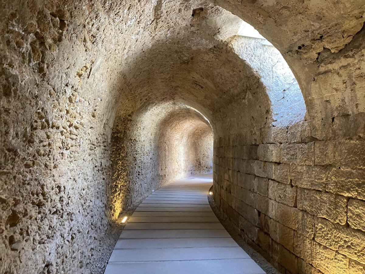 A stunning, sunny day in Cadiz! Thank you to everyone who joined us on our day out! One of our absolute favourite cities to visit!  📸#cadiz #daysoutandalucia