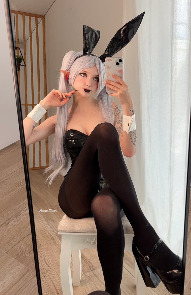 send ‘🖤’ for a treat in the dm (serious)

Frieren: Beyond Journey's End https://t.co/Erg6Hee0H8