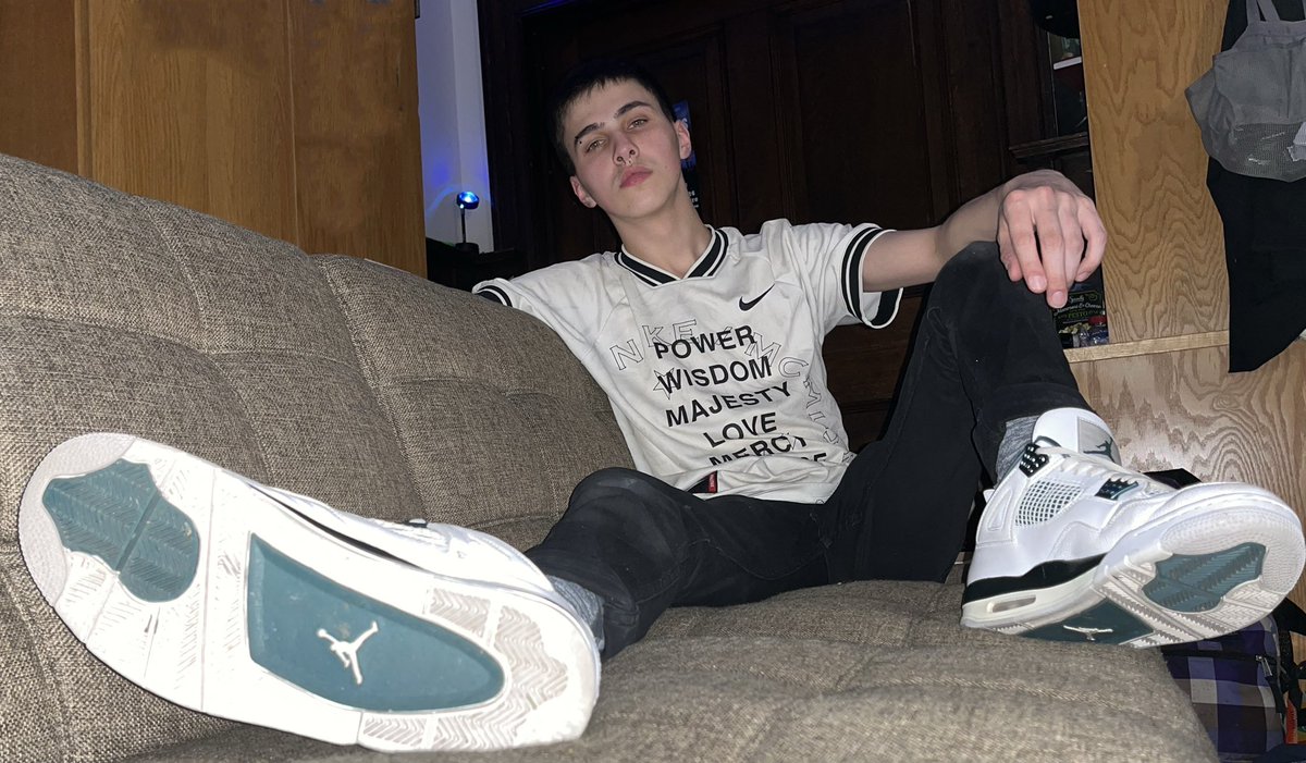 @thebasilgray.bsky.social tweet media