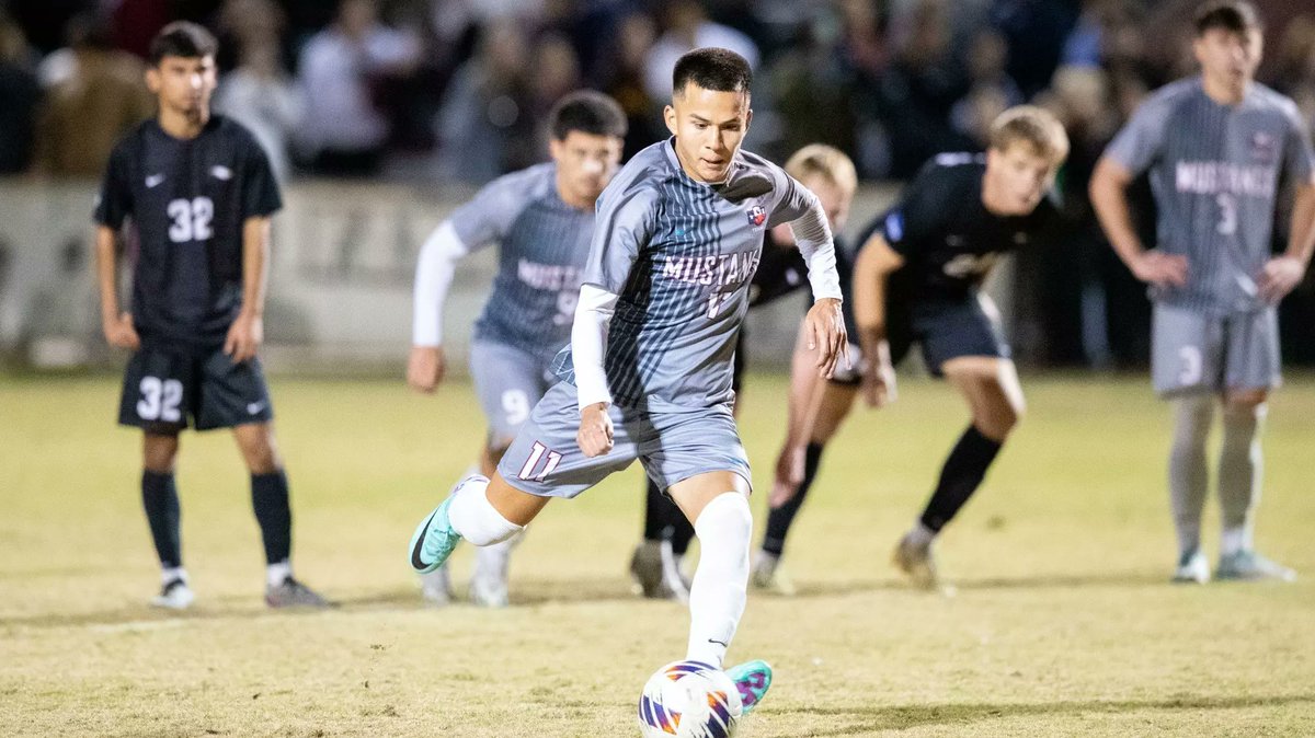 NCAA Division II tweet media