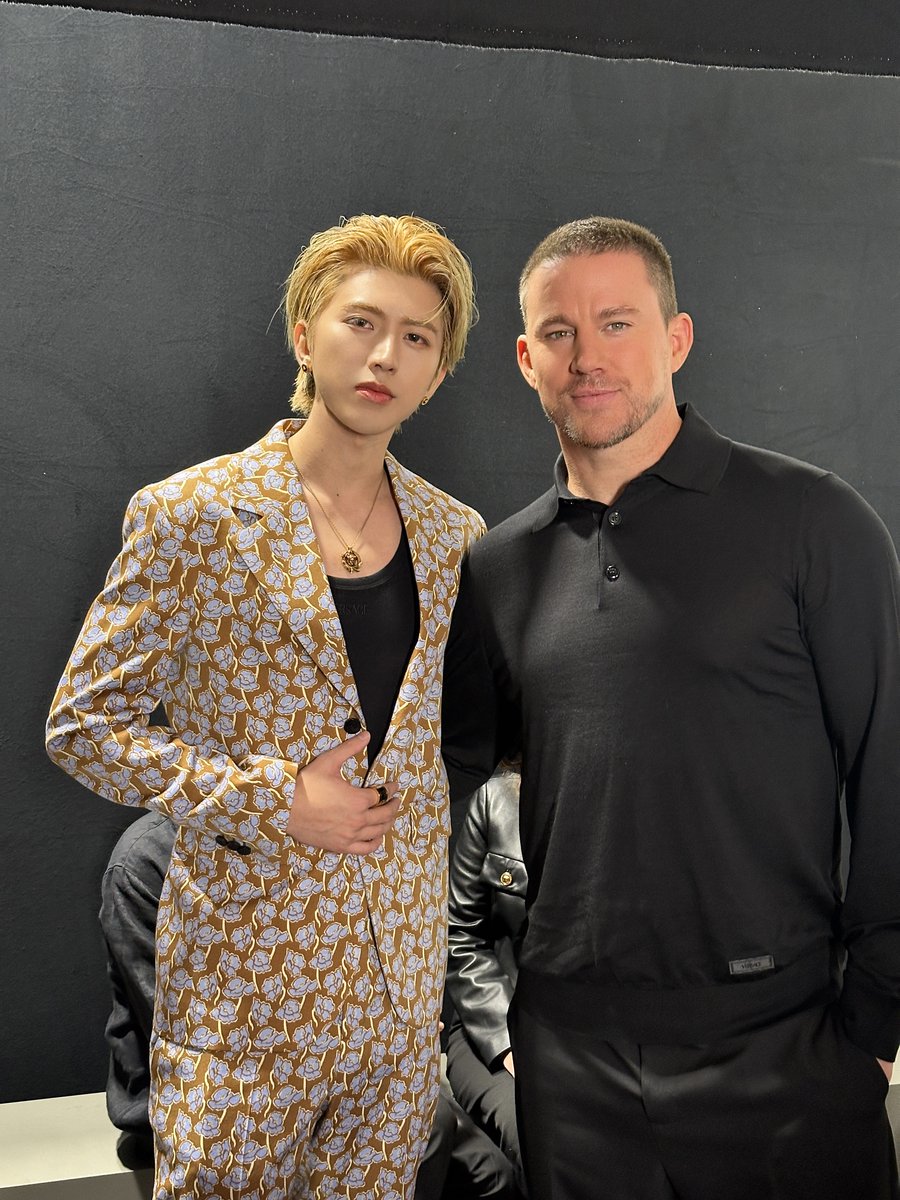 billboard's tweet photo. Exclusive First Look: @kun_officialx links up with @channingtatum &amp; more during #MilanFashionWeek for #VersaceSS25. 📸⁠
⁠ https://t.co/JHLM7tYHTo