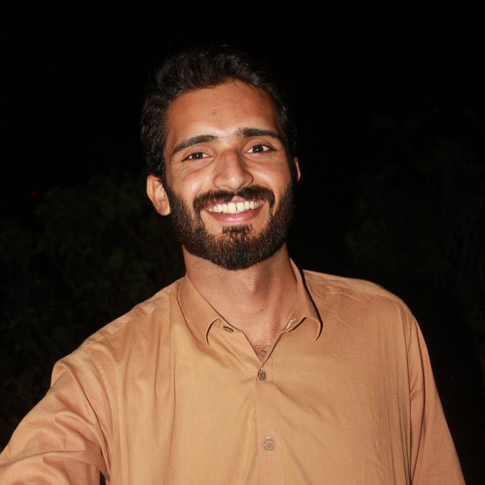 ShanzBal0ch's tweet photo. Same stories, just with different pictures.

#ReleaseHamidBaloch 
#ReleaseAneesBaloch https://t.co/shXokspzVd