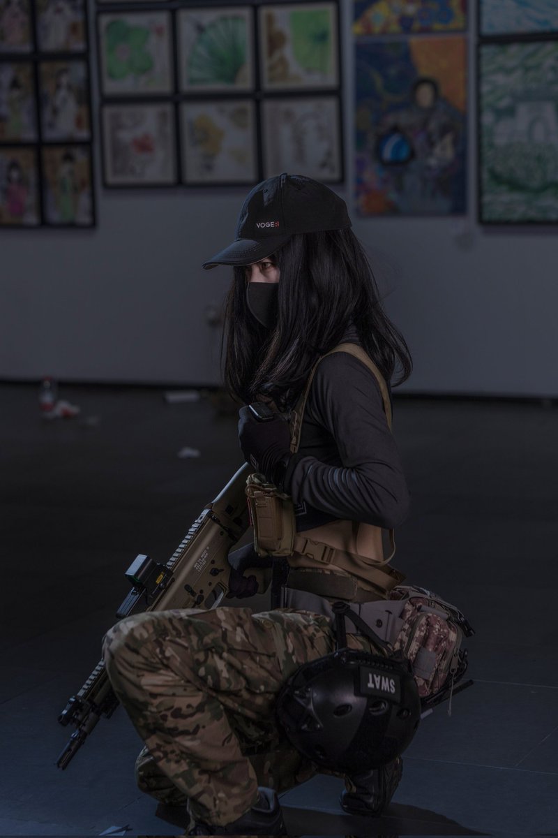 武装娘场照来喽  #cosplay #军娘 #战术