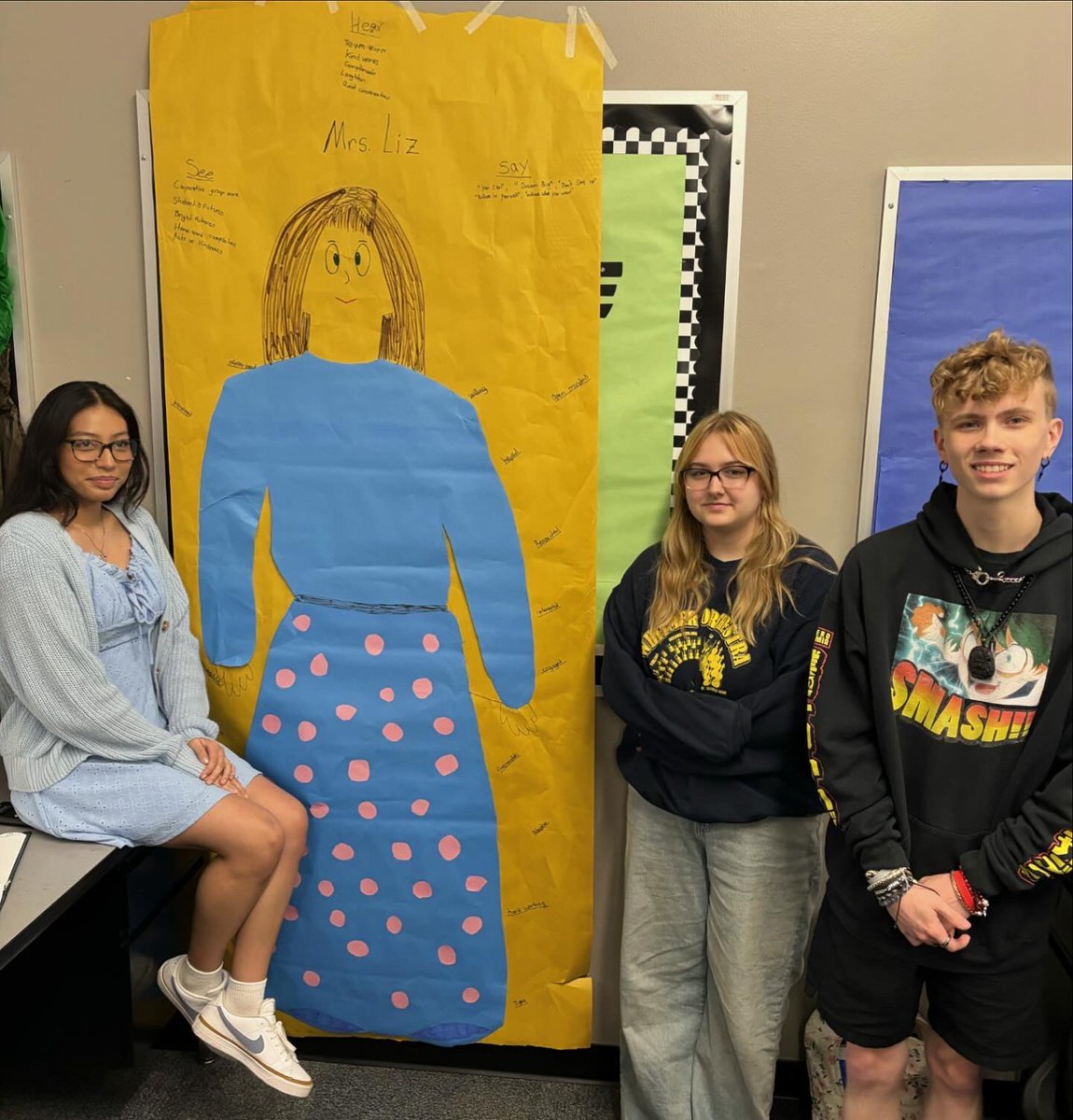 The juniors created their own effective teachers!!! They brainstormed things effective teachers say, hear, and see! They also wrote as many positive qualities of effective teachers they could think of!!