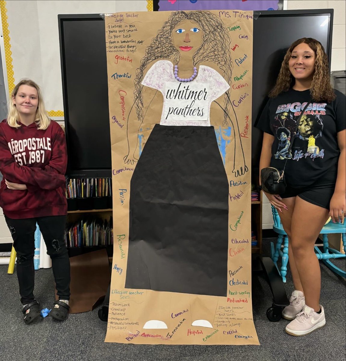 The juniors created their own effective teachers!!! They brainstormed things effective teachers say, hear, and see! They also wrote as many positive qualities of effective teachers they could think of!!