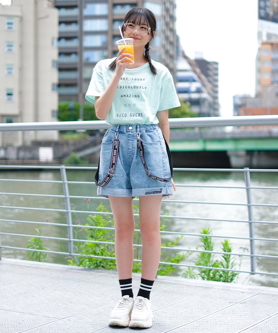 Twitterのコスプレ画像3