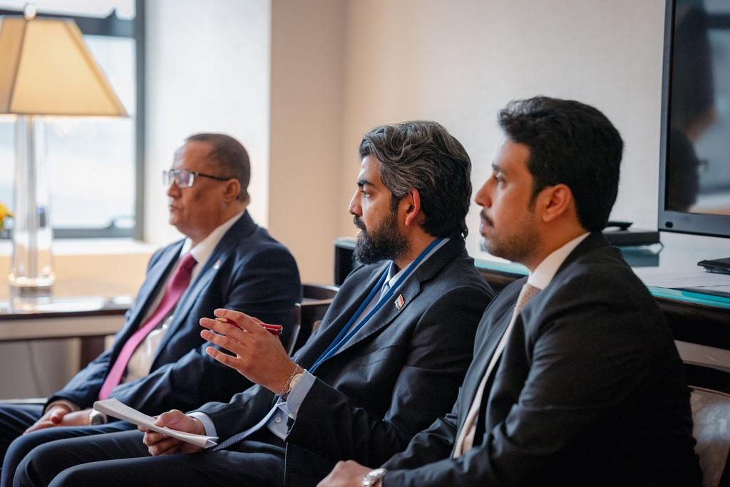 الرئيس الزُبيدي يطّلع من المبعوث الأممي على آخر التطورات المرتبطة بالعملية السياسية وجهود إحلال السلام

stcaden.com/posts/26818